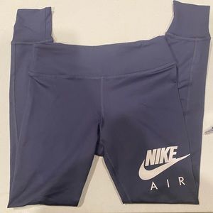 Nike air leggings size small
